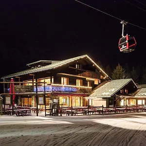 https://chalet-hotel-de-letape.hotels-rhonealpes.com