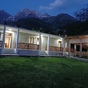  Ferienhaus Buni Shqipes