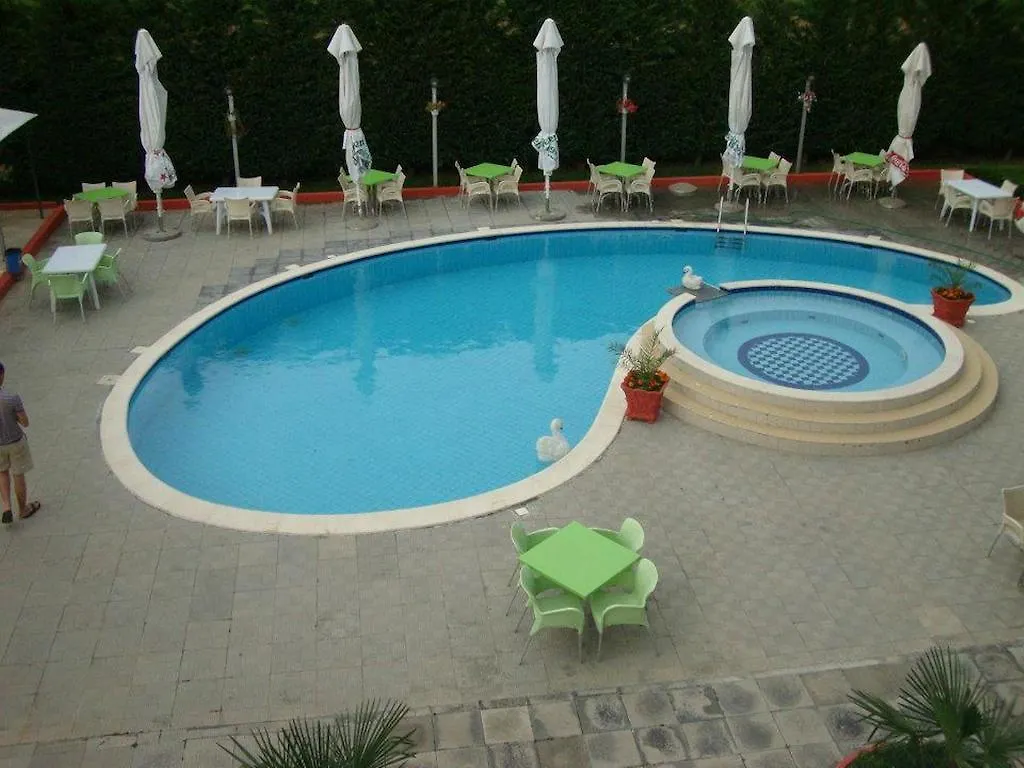 ***  Hotel Colombo Elbasan Albanien